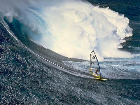 Manitoba windsurfing club member?s forum.